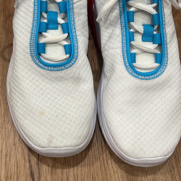 Nike sneakers - Picture 4 of 5